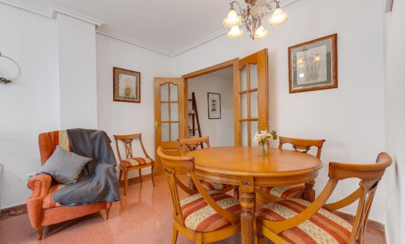 Herverkoop - 1. Appartement / flat - Torrevieja - Costa Blanca Zuid