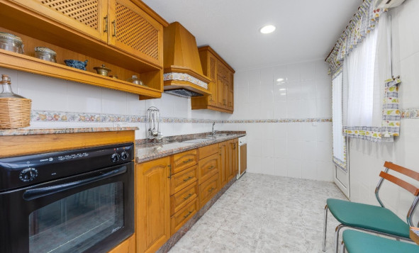 Herverkoop - 1. Appartement / flat - Torrevieja - Costa Blanca Zuid