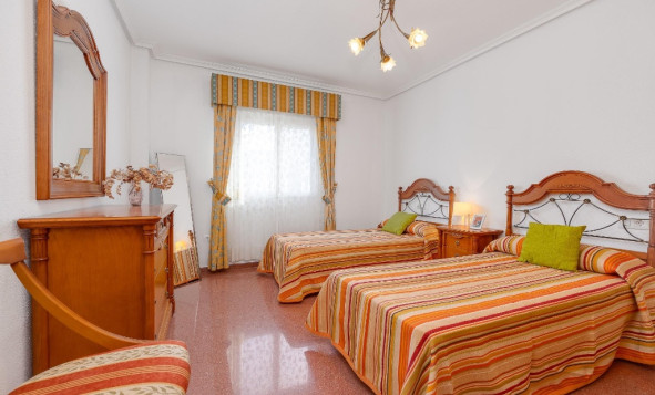 Herverkoop - 1. Appartement / flat - Torrevieja - Costa Blanca Zuid