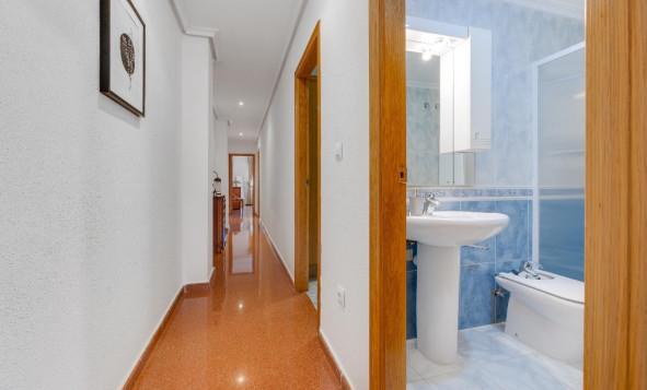 Herverkoop - 1. Appartement / flat - Torrevieja - Costa Blanca Zuid