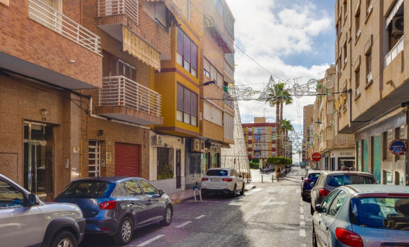 Herverkoop - 1. Appartement / flat - Torrevieja - Costa Blanca Zuid