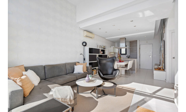 Herverkoop - 2. Town house / tussenwoning - Punta Prima - Costa Blanca Zuid