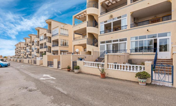 Herverkoop - 1. Appartement / flat - Punta Prima - Costa Blanca Zuid