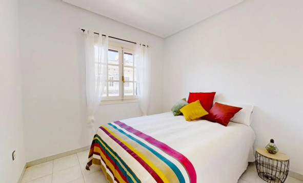 Herverkoop - 1. Appartement / flat - Punta Prima - Costa Blanca Zuid