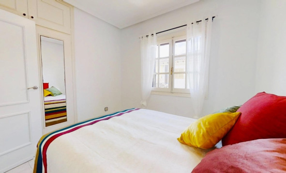 Herverkoop - 1. Appartement / flat - Punta Prima - Costa Blanca Zuid