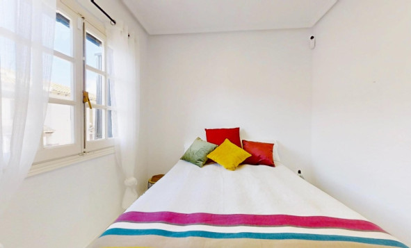 Herverkoop - 1. Appartement / flat - Punta Prima - Costa Blanca Zuid