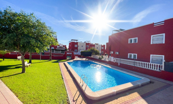 Herverkoop - 2. Town house / tussenwoning - Orihuela Costa - Costa Blanca Zuid