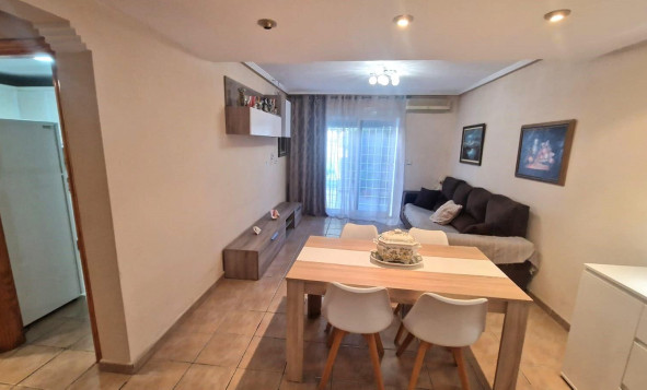 Reventa - 2. Chalet adosado - Torrevieja - Costa Blanca Sur