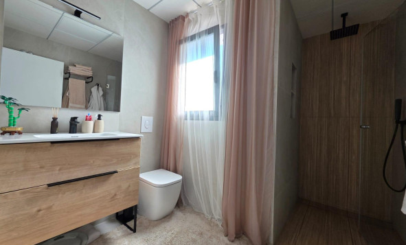 Herverkoop - 3. Halfvrijstaand huis - Benijofar - Costa Blanca Zuid