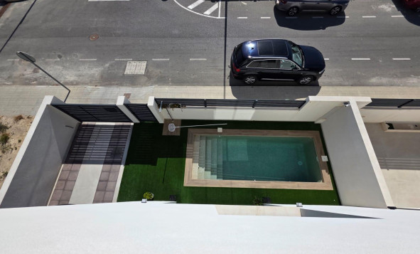 Herverkoop - 3. Halfvrijstaand huis - Benijofar - Costa Blanca Zuid