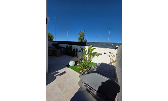 Herverkoop - 3. Halfvrijstaand huis - Benijofar - Costa Blanca Zuid