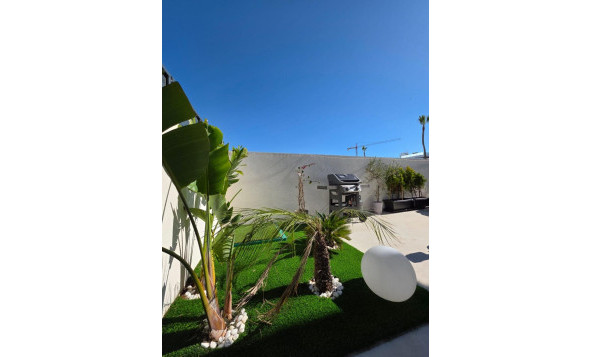 Herverkoop - 3. Halfvrijstaand huis - Benijofar - Costa Blanca Zuid