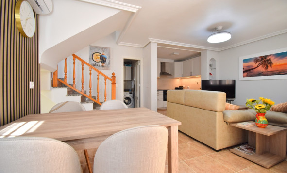 Resale - 4. Semi-detached villa - Orihuela Costa - Costa Blanca South