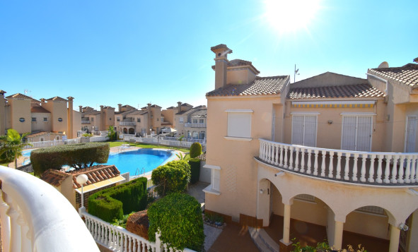 Resale - 4. Semi-detached villa - Orihuela Costa - Costa Blanca South