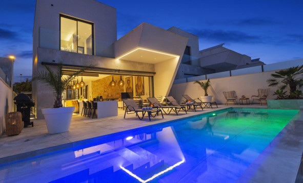 Herverkoop - 3. Halfvrijstaand huis - Ciudad Quesada - Costa Blanca Zuid