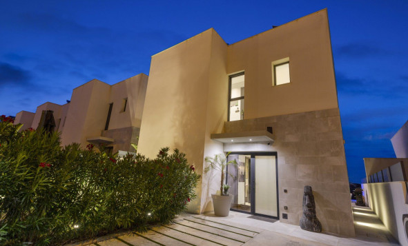 Herverkoop - 3. Halfvrijstaand huis - Ciudad Quesada - Costa Blanca Zuid