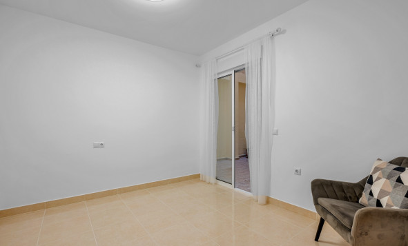 Herverkoop - 1. Appartement / flat - Torrevieja - Costa Blanca Zuid