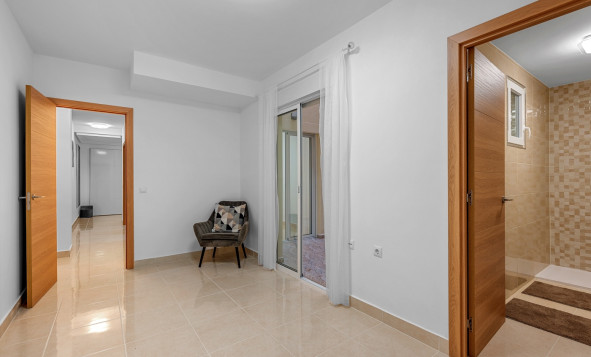 Herverkoop - 1. Appartement / flat - Torrevieja - Costa Blanca Zuid