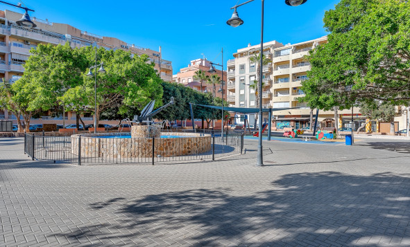 Herverkoop - 1. Appartement / flat - Torrevieja - Costa Blanca Zuid