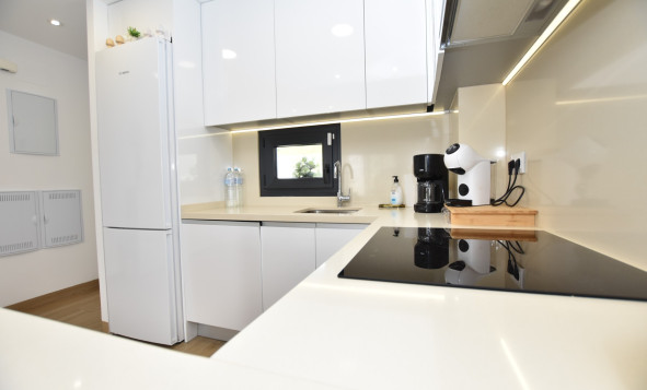 Herverkoop - 1. Appartement / flat - Torrevieja - Costa Blanca Zuid