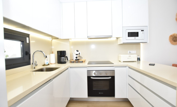 Herverkoop - 1. Appartement / flat - Torrevieja - Costa Blanca Zuid