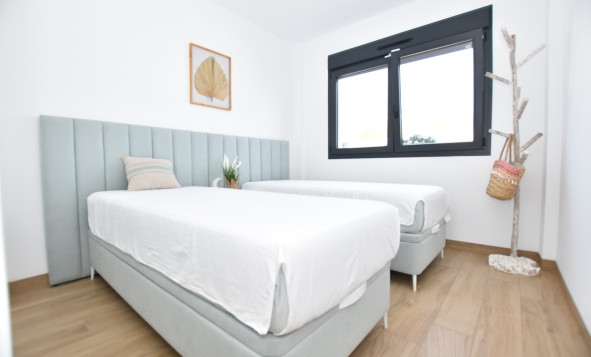 Herverkoop - 1. Appartement / flat - Torrevieja - Costa Blanca Zuid