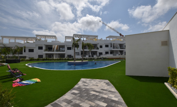 Herverkoop - 1. Appartement / flat - Torrevieja - Costa Blanca Zuid