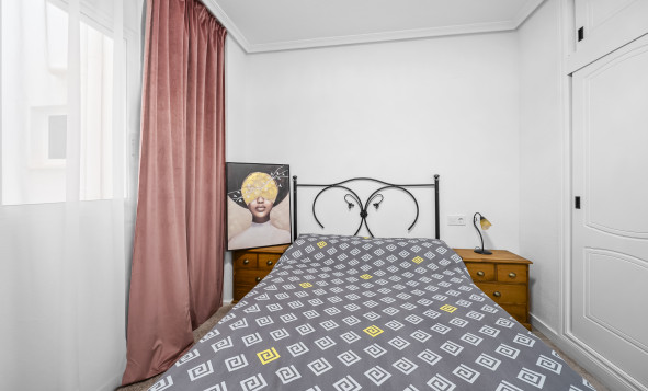 Herverkoop - 1. Appartement / flat - Torrevieja - Costa Blanca Zuid