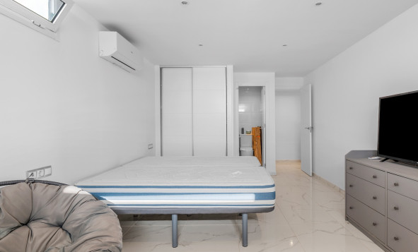 Herverkoop - 3. Halfvrijstaand huis - Ciudad Quesada - Costa Blanca Zuid