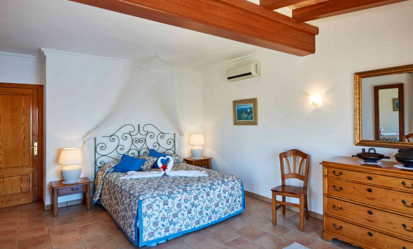 Herverkoop - 3. Halfvrijstaand huis - Port d'Andratx - Mallorca