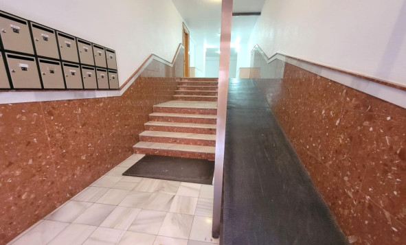 Herverkoop - 1. Appartement / flat - Torrevieja - Costa Blanca Zuid