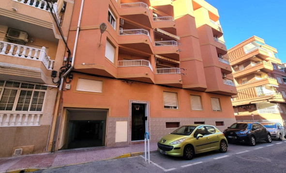 Herverkoop - 1. Appartement / flat - Torrevieja - Costa Blanca Zuid