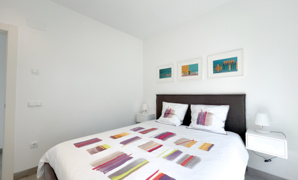 Herverkoop - 3. Halfvrijstaand huis - Las Colinas Golf and Country Club - Costa Blanca Zuid