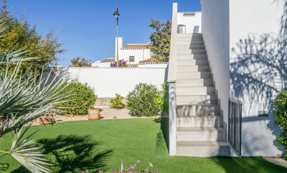 Herverkoop - 3. Halfvrijstaand huis - El Valle - Costa Calida