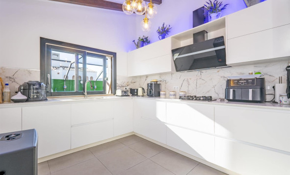 Herverkoop - 3. Halfvrijstaand huis - El Valle - Costa Calida