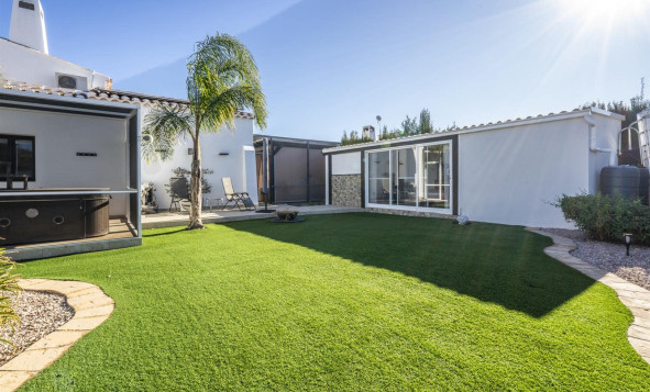 Herverkoop - 3. Halfvrijstaand huis - El Valle - Costa Calida