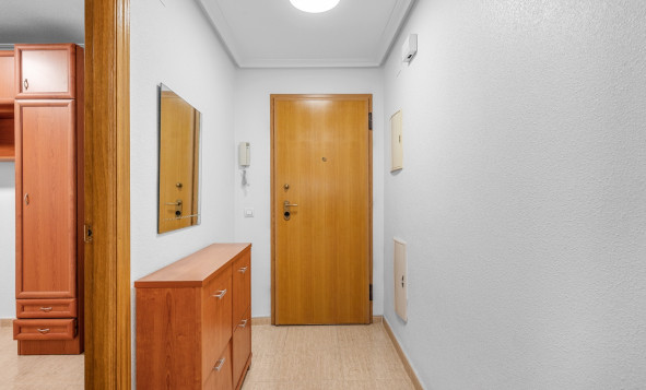 Herverkoop - 1. Appartement / flat - Torrevieja - Costa Blanca Zuid