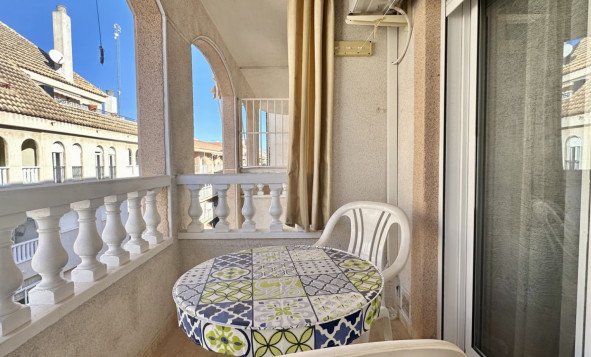 Herverkoop - 1. Appartement / flat - Torrevieja - Costa Blanca Zuid