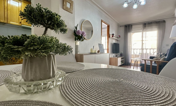 Herverkoop - 1. Appartement / flat - Torrevieja - Costa Blanca Zuid