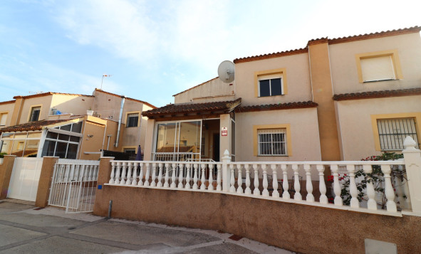 Resale - 4. Semi-detached villa - Algorfa - Costa Blanca South