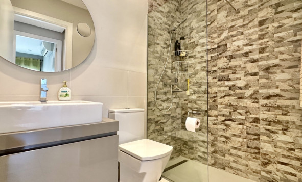 Resale - 1. Apartment / flat - Orihuela Costa - Costa Blanca South