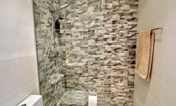 Resale - 1. Apartment / flat - Orihuela Costa - Costa Blanca South