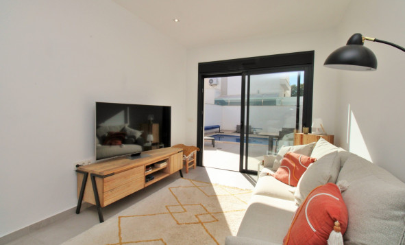 Herverkoop - 2. Town house / tussenwoning - Pilar de la Horadada - Costa Blanca Zuid