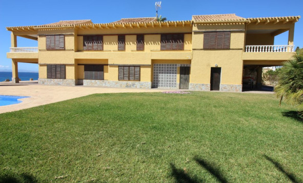 Resale - 3. Semi-detached house - Cabo Roig - Costa Blanca South