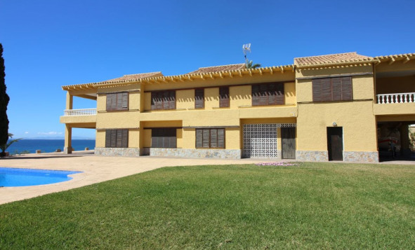 Resale - 3. Semi-detached house - Cabo Roig - Costa Blanca South