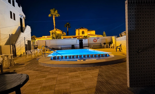 Resale - 2. Town house - El Chaparral - Costa Blanca South