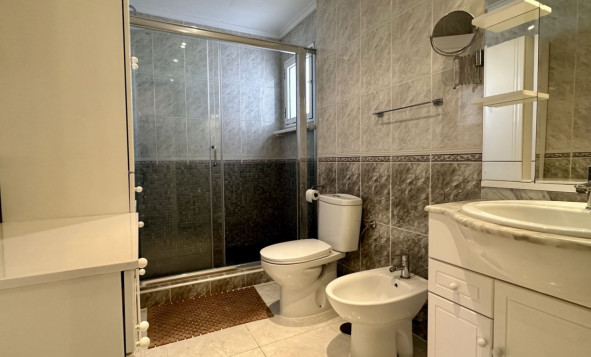 Herverkoop - 3. Halfvrijstaand huis - Orihuela Costa - Costa Blanca Zuid