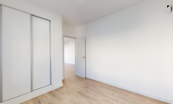 Reventa - 1. Apartamento / piso - Villamartin - Costa Blanca Sur