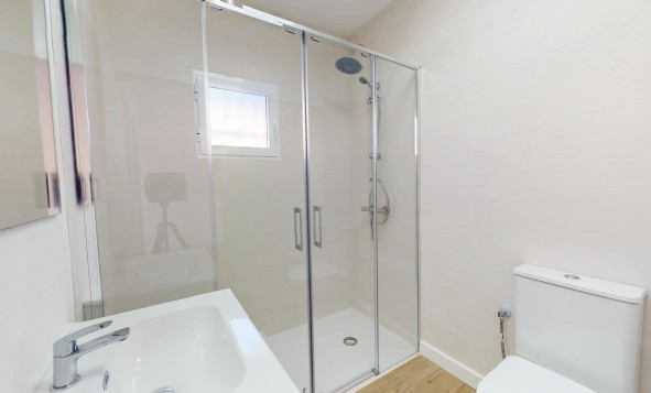 Reventa - 1. Apartamento / piso - Villamartin - Costa Blanca Sur