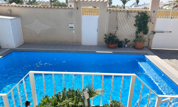 Resale - 3. Semi-detached house - Torrevieja - Costa Blanca South